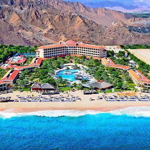 Fujairah Rotana Resort&Spa - Al Aqah Beach